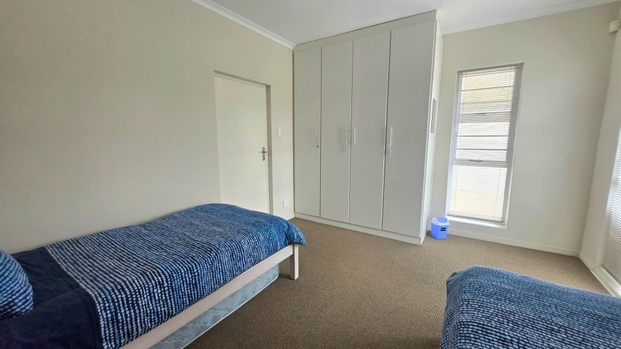 3 Bedroom Property for Sale in Franskraal Western Cape